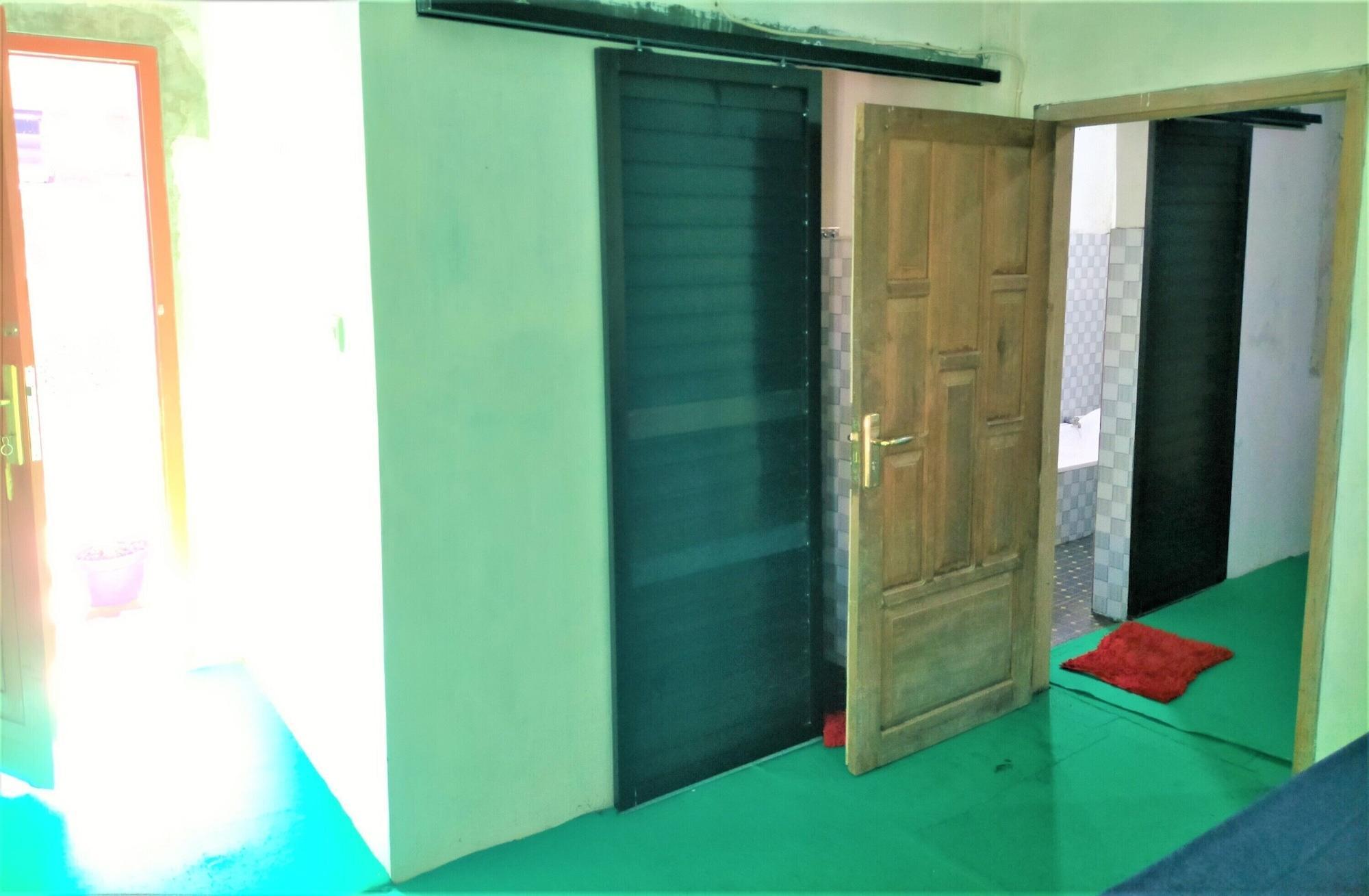 Gandrung City Hostel Banyuwangi  Luaran gambar
