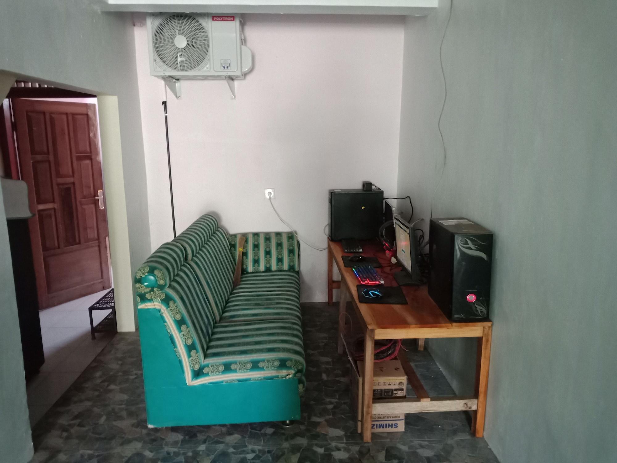 Gandrung City Hostel Banyuwangi  Luaran gambar