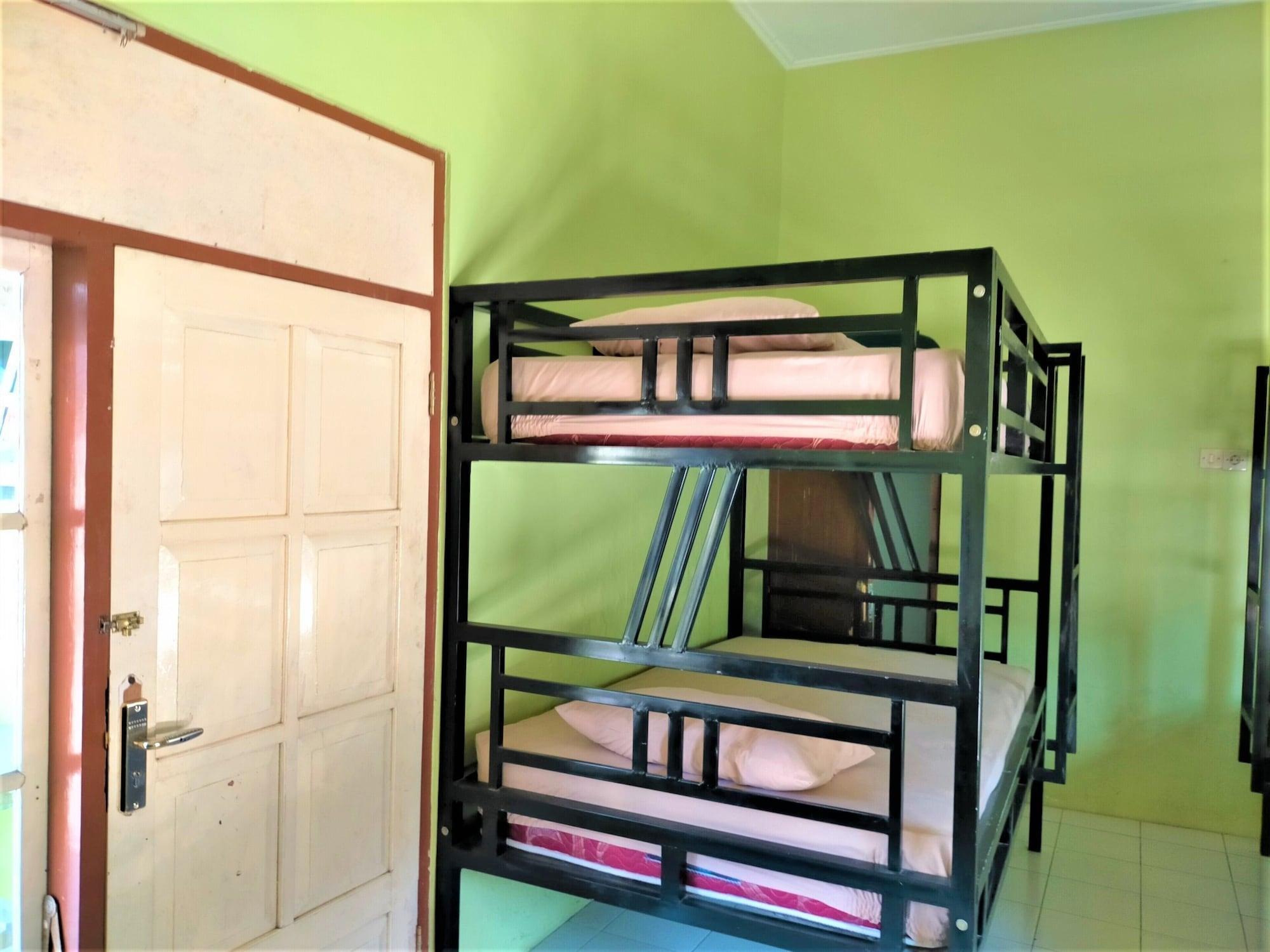 Gandrung City Hostel Banyuwangi  Luaran gambar