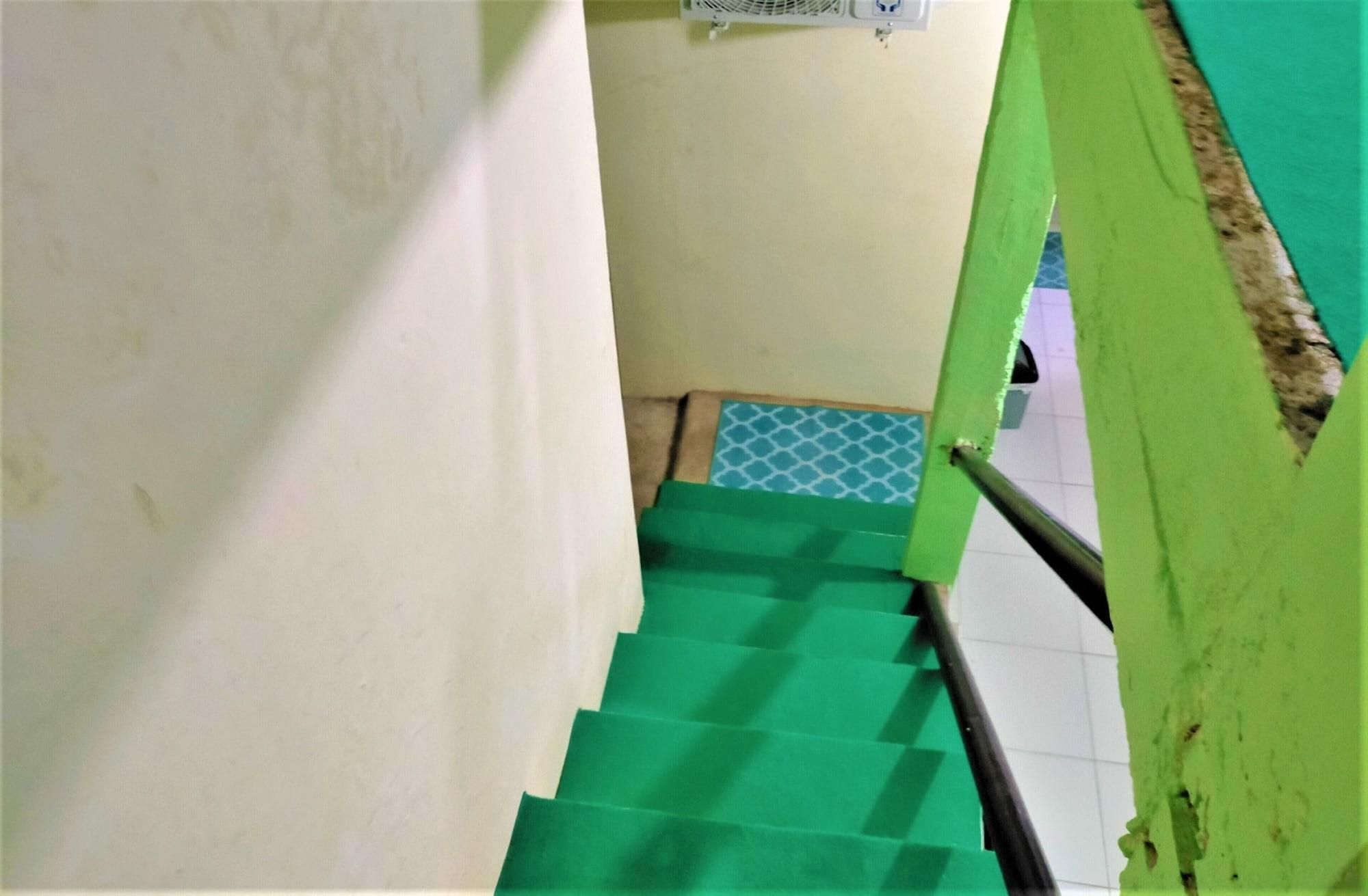 Gandrung City Hostel Banyuwangi  Luaran gambar